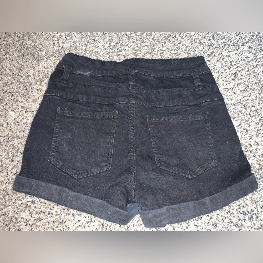 High Rise Shorts - Picture 3 of 4